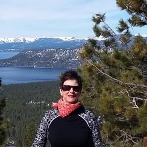 Meet your Posher, Michèle